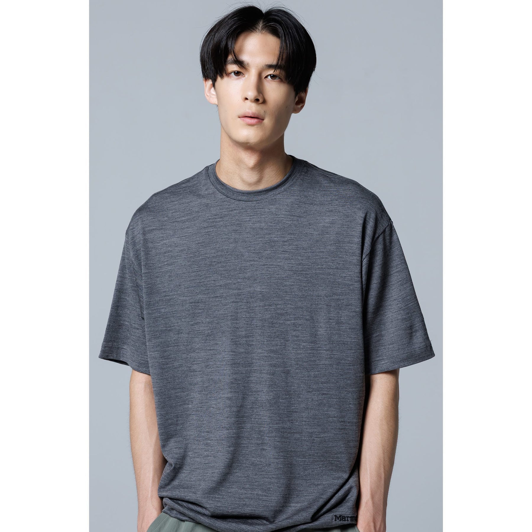 Relax Fit Merino Wool Drawstring Tee by Marmot(リラックスフィットメリノウールドローストリングティーバイマーモット)