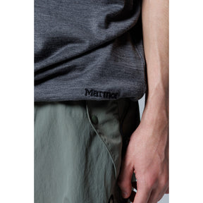 Relax Fit Merino Wool Drawstring Tee by Marmot(リラックスフィットメリノウールドローストリングティーバイマーモット)
