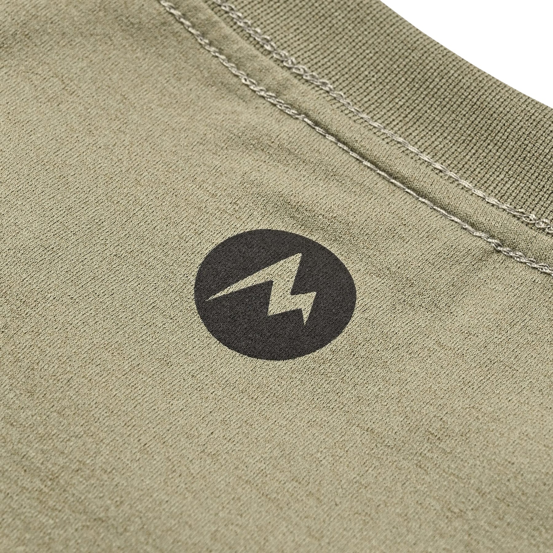 Mt.Everest L/S T-Shirt(マウントエベレスト ロングスリーブティーシャツ)