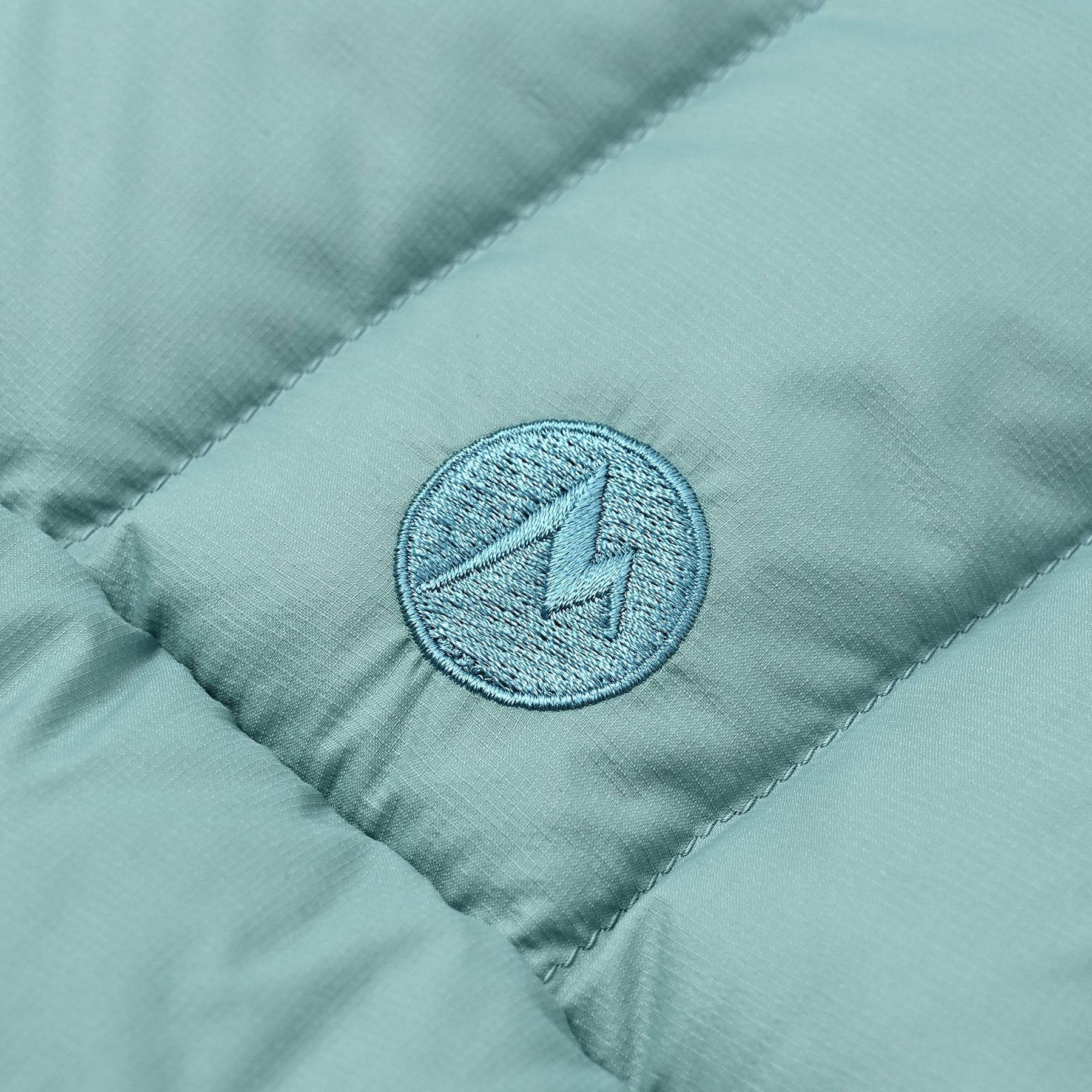 W's Lance Down Hoodie(ウィメンズ ランスダウンフーディー)