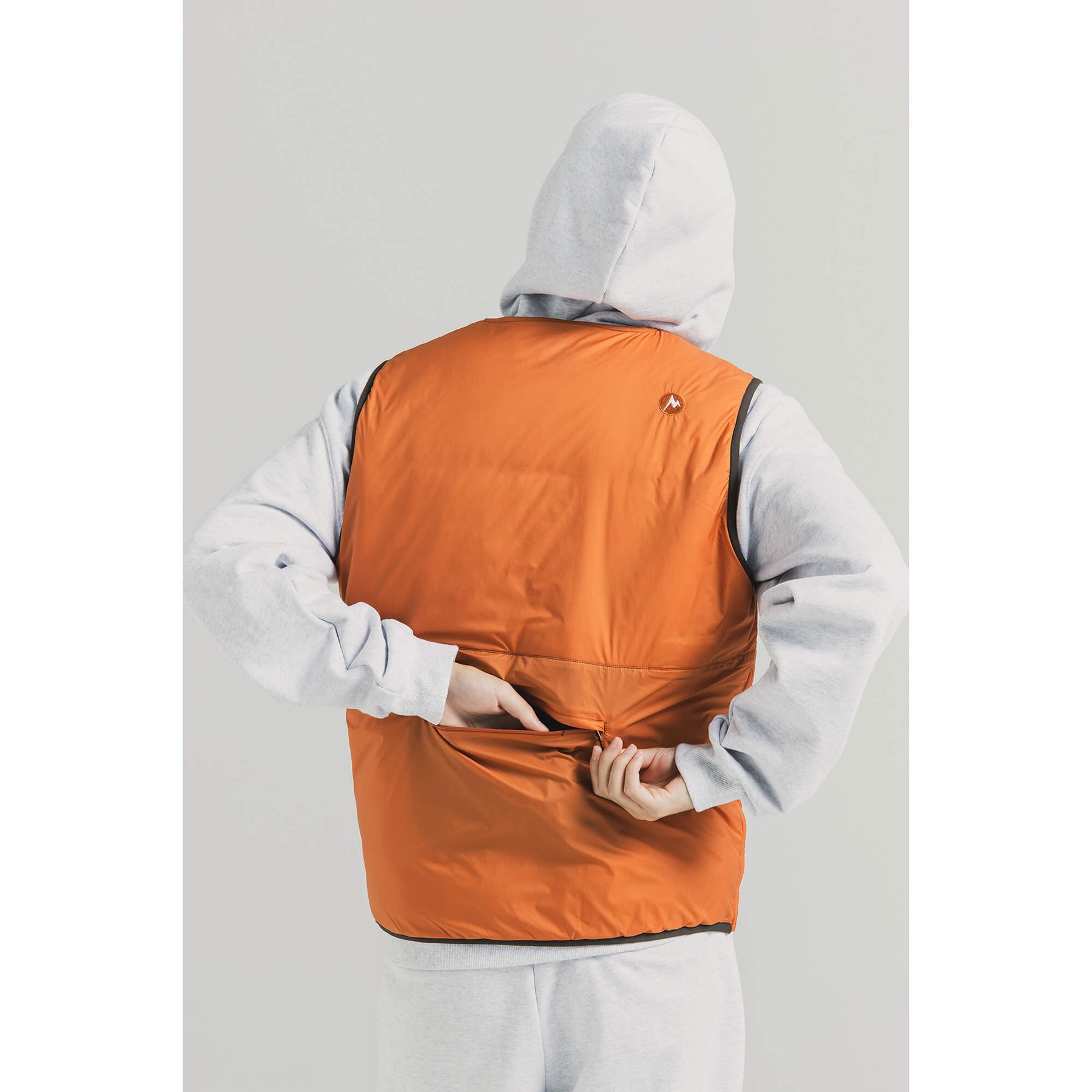 Light Shade Insulation Vest(ライトシェイドインサレーションベスト)